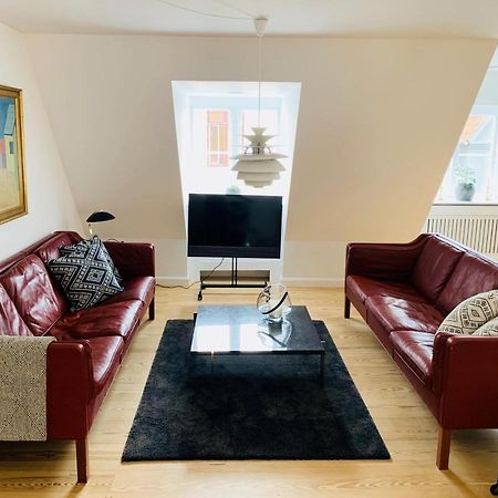 Luxury Apartment In The Heart Of Копенхаген Екстериор снимка